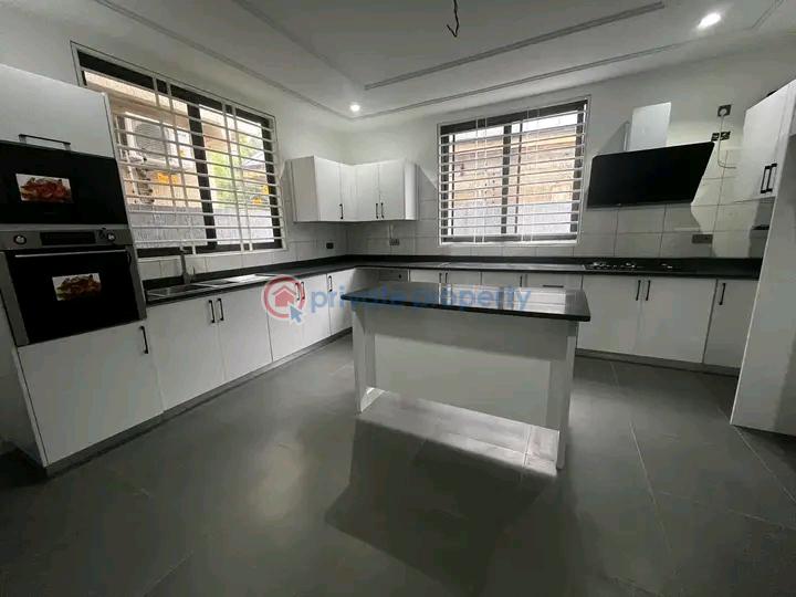 4 bedroom House For Sale Pantang Adenta Municipal Accra - 4