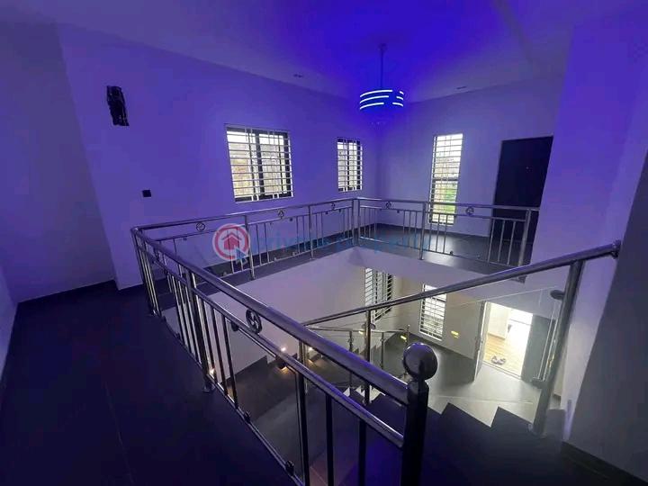 4 bedroom House For Sale Pantang Adenta Municipal Accra - 8