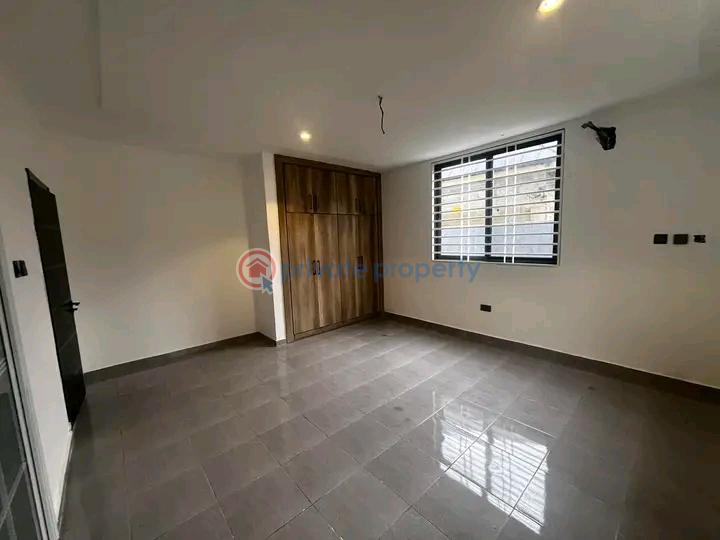 4 bedroom House For Sale Pantang Adenta Municipal Accra - 5