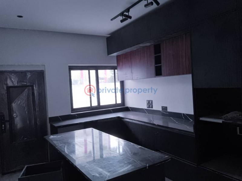 4 bedroom Townhouse For Sale Ashaley Botwe Adenta Municipal Accra - 2
