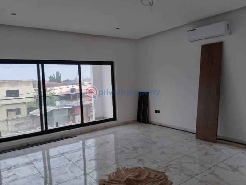 4 bedroom Townhouse For Sale Ashaley Botwe Adenta Municipal Accra - 7