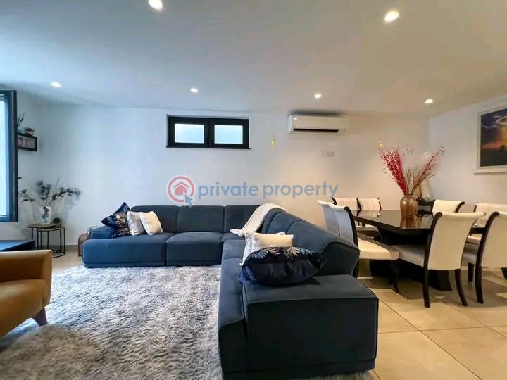 4 bedroom Townhouse For Sale Cantonments Accra - 3
