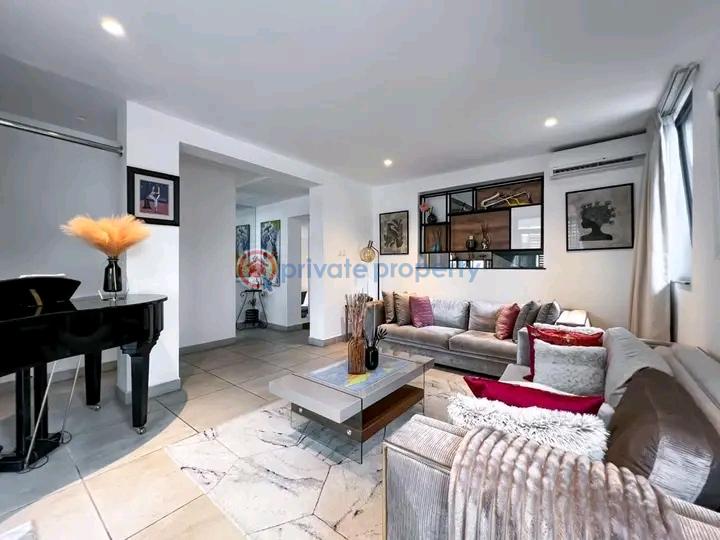 4 bedroom Townhouse For Sale Cantonments Accra - 1