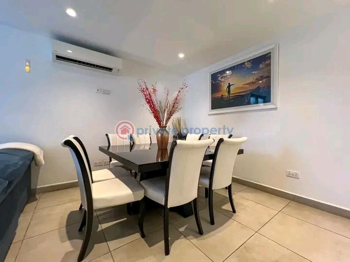 4 bedroom Townhouse For Sale Cantonments Accra - 4
