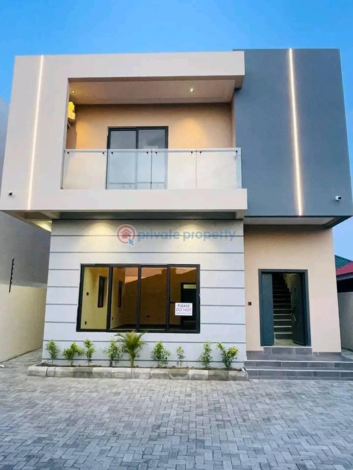 4 bedroom House For Sale Lakeside Estates. Adenta Municipal Accra - 1