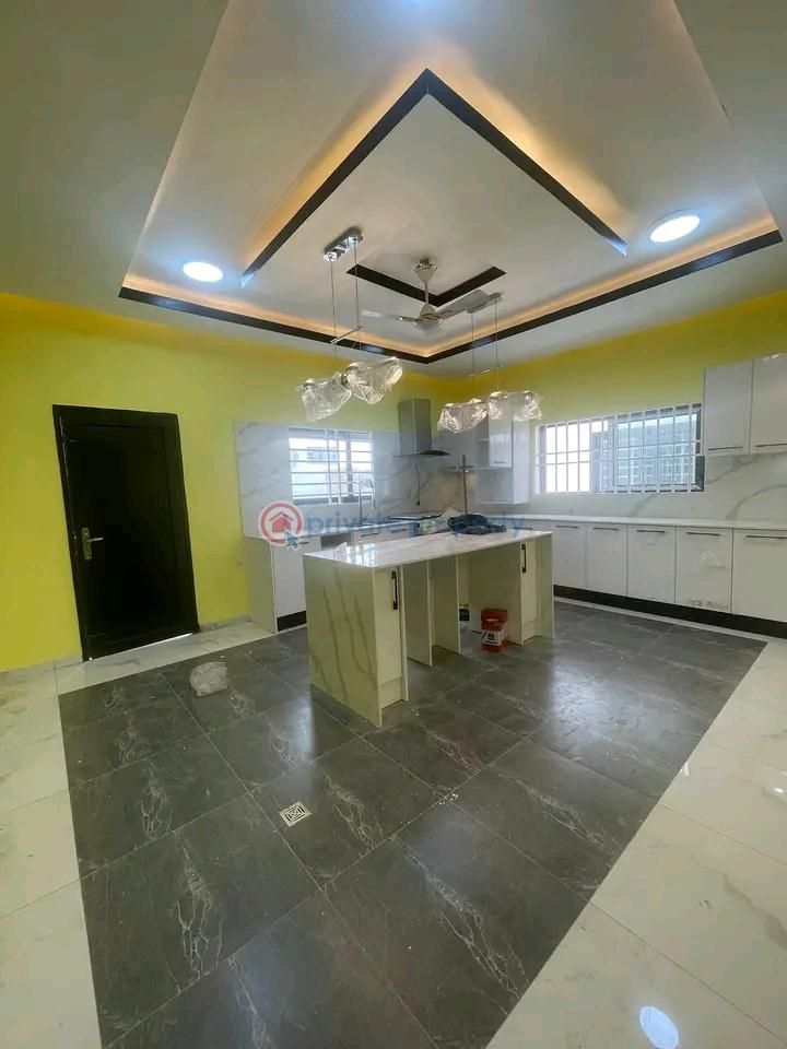 4 bedroom House For Sale Spintex Accra - 3
