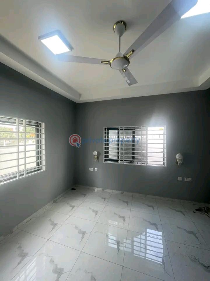 4 bedroom House For Sale Spintex Accra - 4