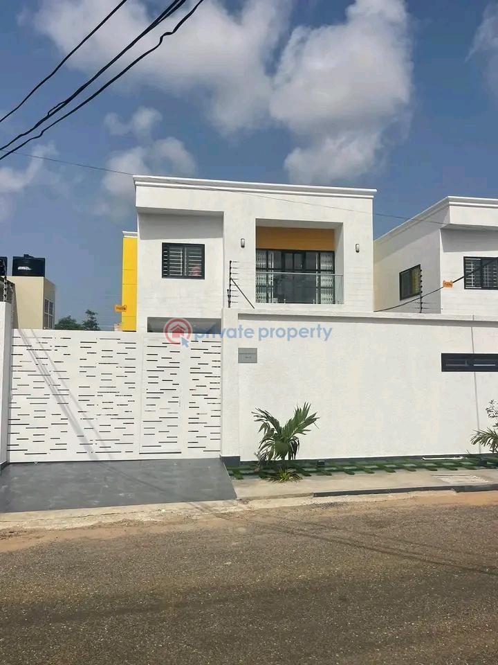 4 bedroom House For Sale Spintex Accra - 10