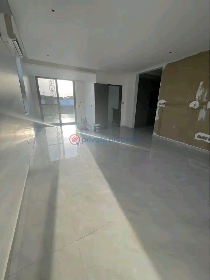 5 bedroom House For Sale East Airport Airport Residential Area Accra - 8