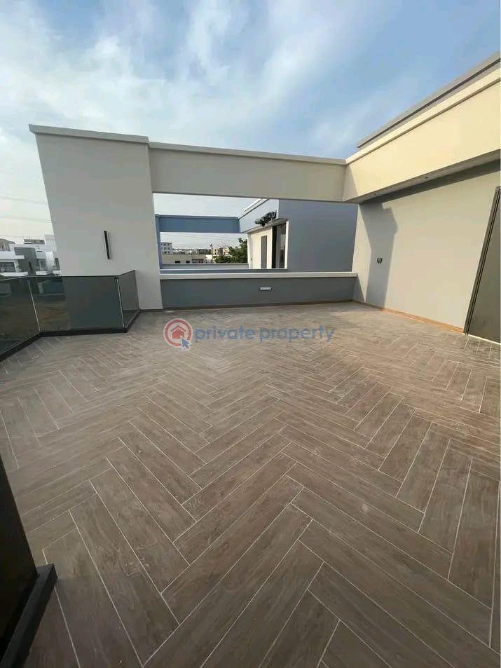 5 bedroom House For Sale East Airport Airport Residential Area Accra - 10