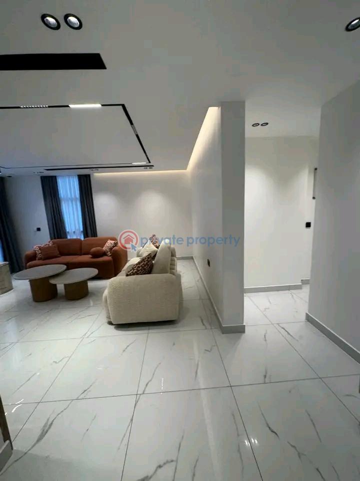 5 bedroom Townhouse For Sale Airport Residential Area Accra - 12