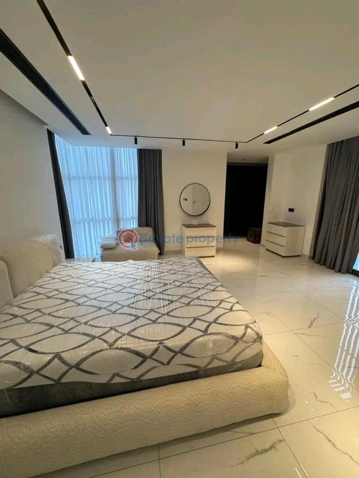 5 bedroom Townhouse For Sale Airport Residential Area Accra - 6