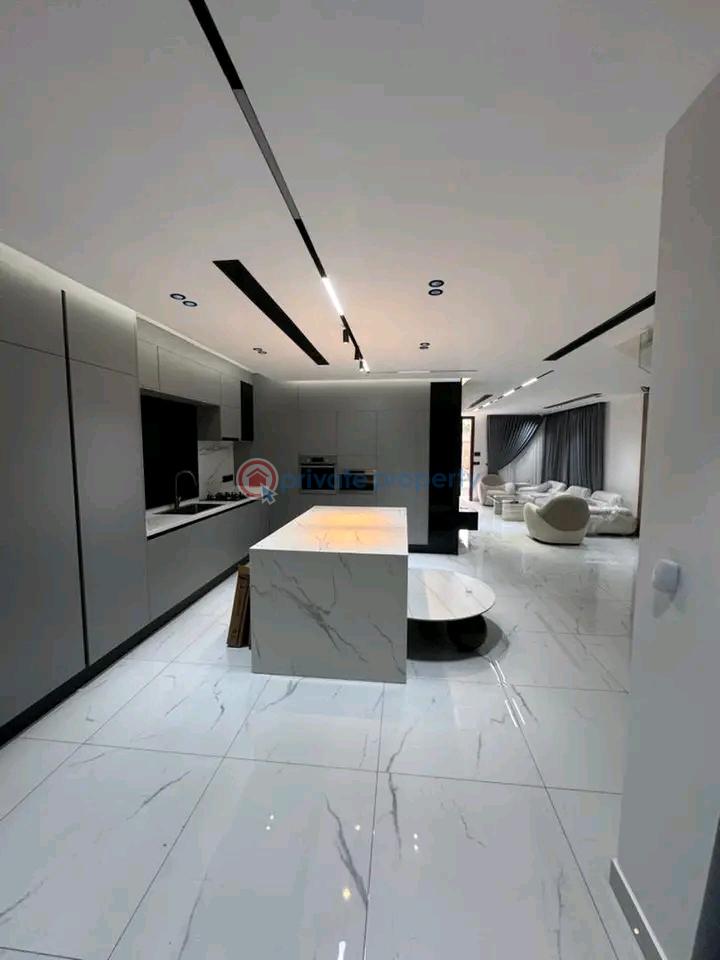 5 bedroom Townhouse For Sale Airport Residential Area Accra - 4