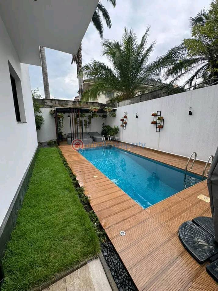 5 bedroom Townhouse For Sale Cantonments Accra - 9