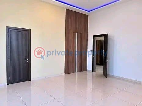 5 bedroom Townhouse For Sale East Airport Airport Residential Area Accra - 3