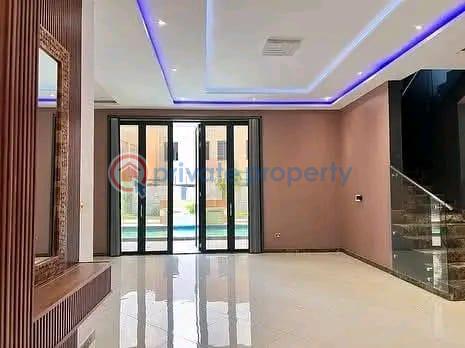 5 bedroom Townhouse For Sale East Airport Airport Residential Area Accra - 4