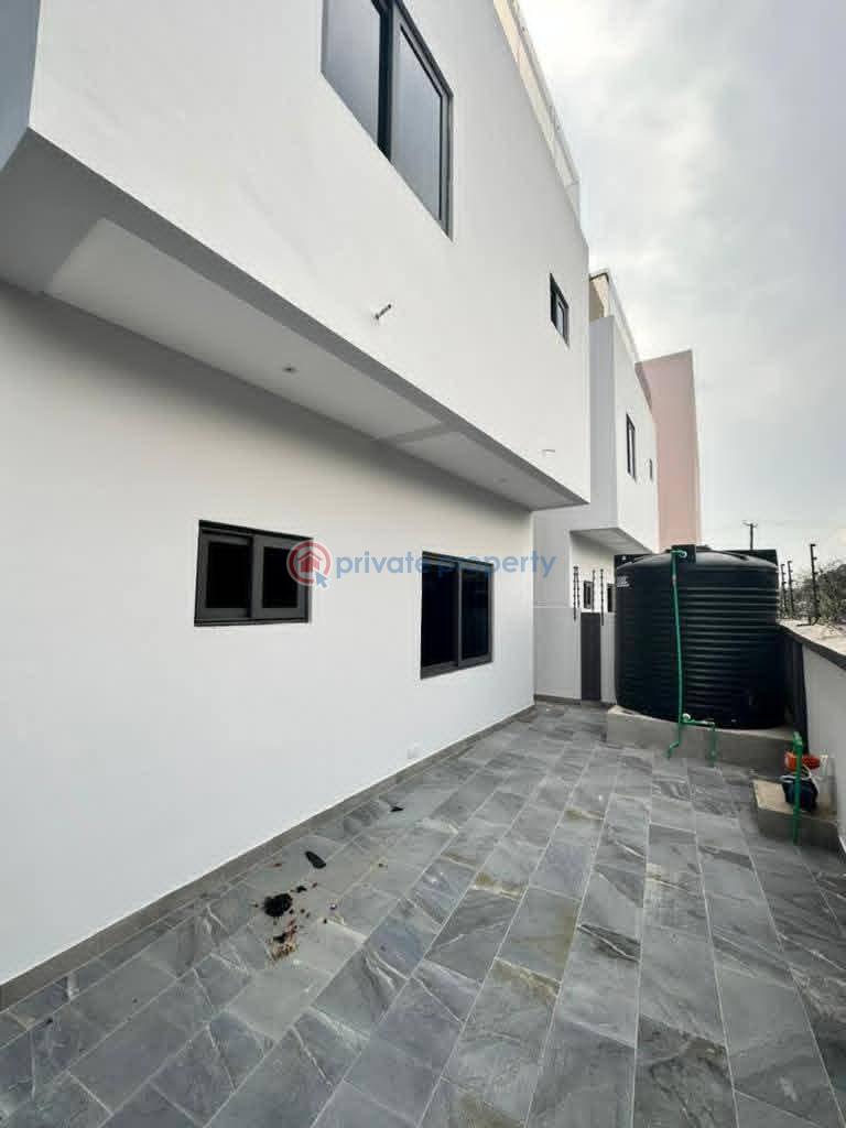 5 bedroom Townhouse For Sale East Legon Accra - 3