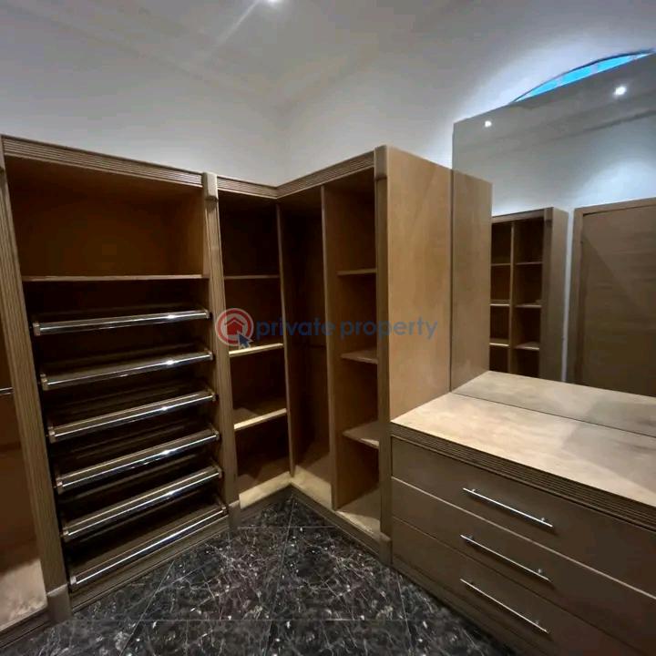 5 bedroom House For Rent East Legon Accra - 5