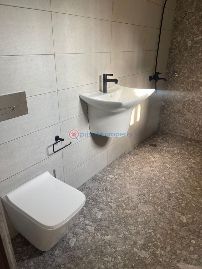 5 bedroom House For Sale Adenta Adenta Municipal Accra - 22