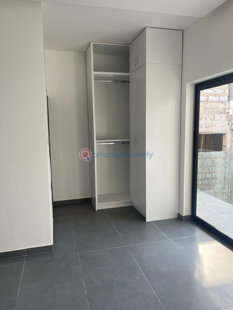 5 bedroom House For Sale Adenta Adenta Municipal Accra - 18