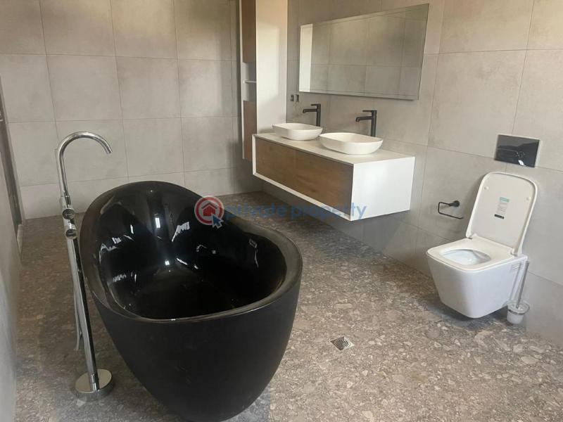5 bedroom House For Sale Adenta Adenta Municipal Accra - 25