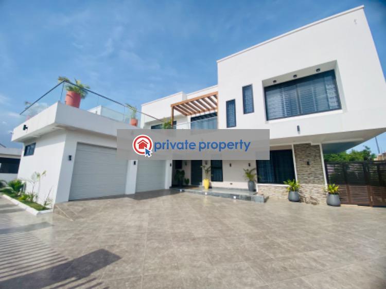 5 bedroom Detached Duplex For Sale &nbsp;sakumono Spintex Accra - 0