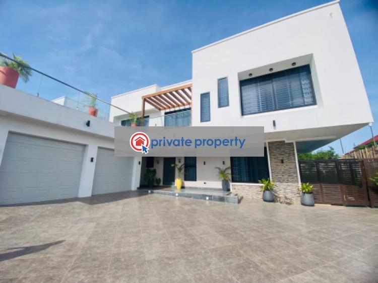 5 bedroom Detached Duplex For Sale &nbsp;sakumono Spintex Accra - 1