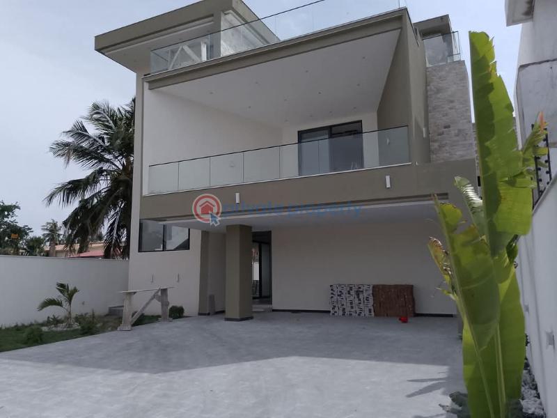 5 bedroom House For Sale East Legon Accra - 0