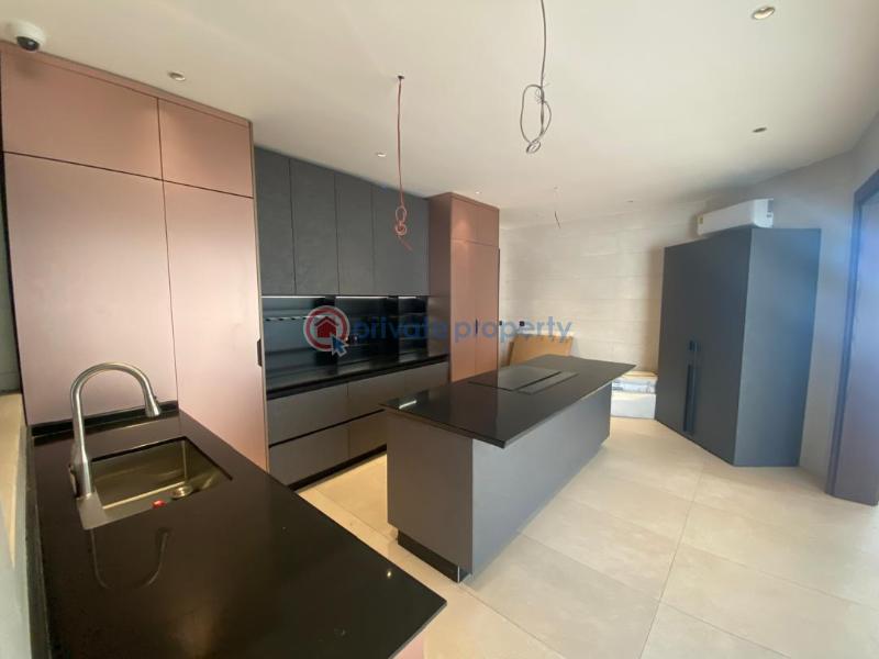 6 bedroom House For Sale Adjiriganor East Legon Accra - 6