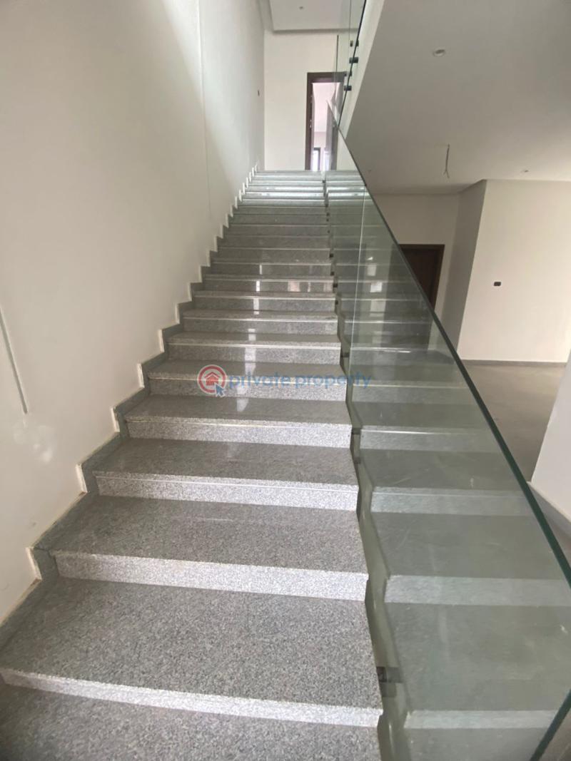 6 bedroom House For Sale Adjiriganor East Legon Accra - 15