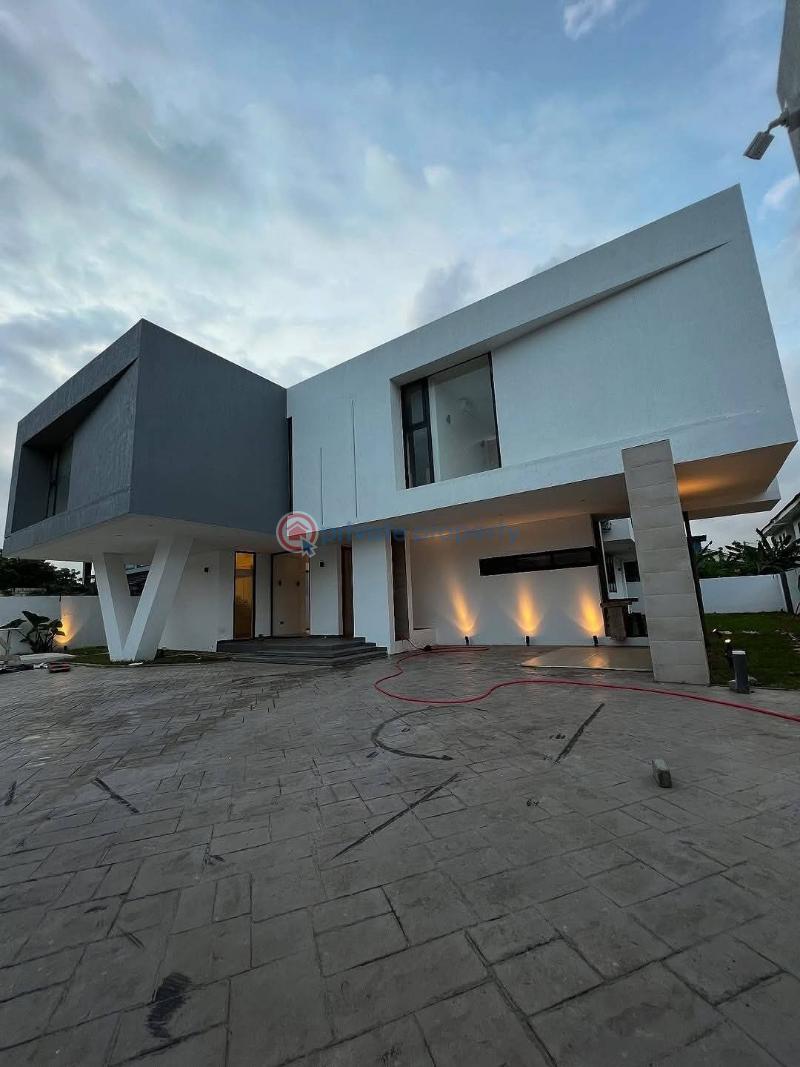 5 bedroom House For Sale Tse Addo Accra - 0