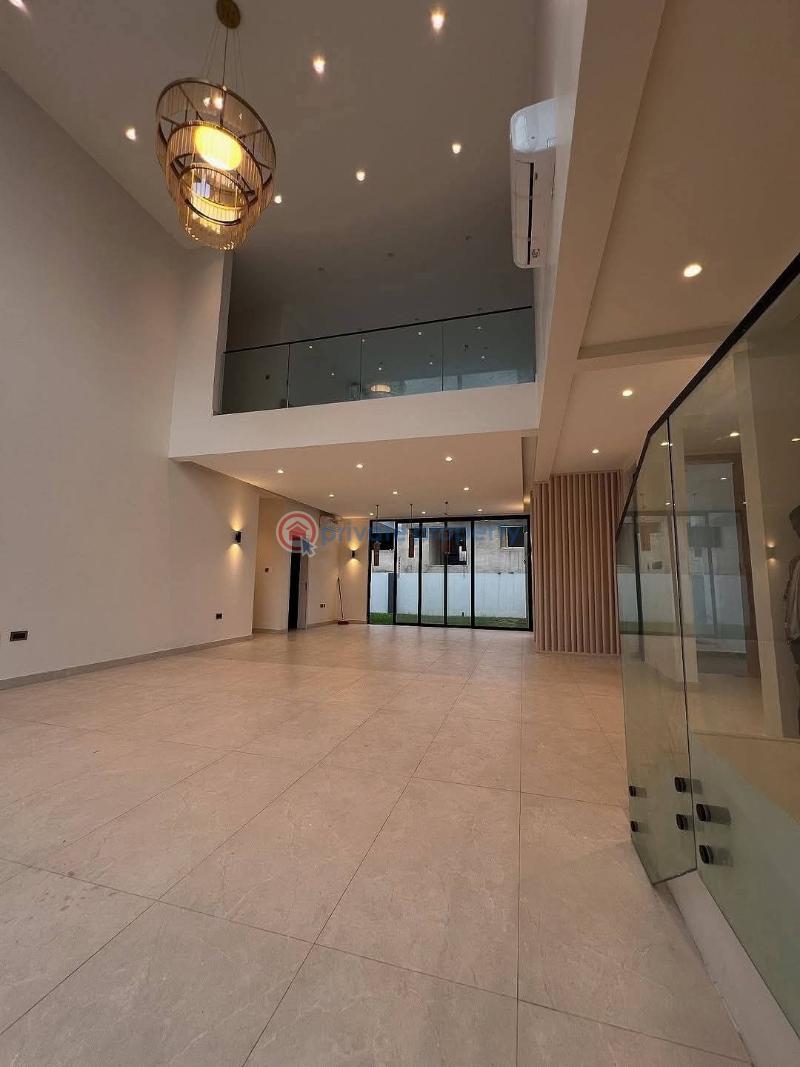 5 bedroom House For Sale Tse Addo Accra - 4