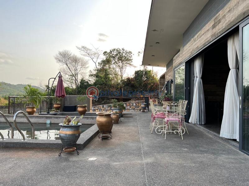 9 bedroom House For Sale Aburi Mountains Aburi Akuapim South Municipal Eastern Region - 4