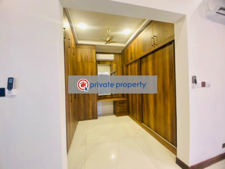 5 bedroom Detached Duplex For Sale &nbsp;sakumono Spintex Accra - 24