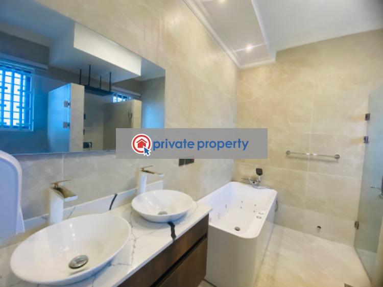 5 bedroom Detached Duplex For Sale &nbsp;sakumono Spintex Accra - 21