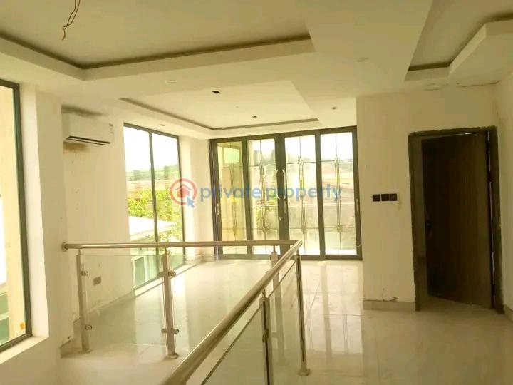 5 bedroom Townhouse For Sale Westland Ga East Municipal Accra - 4