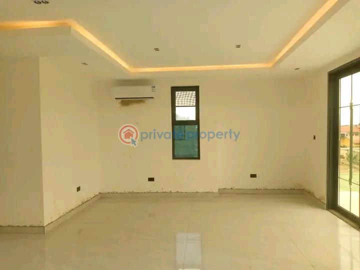 5 bedroom Townhouse For Sale Westland Ga East Municipal Accra - 6