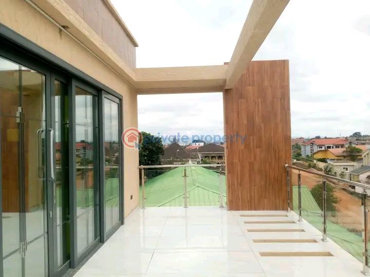 5 bedroom Townhouse For Sale Westland Ga East Municipal Accra - 1
