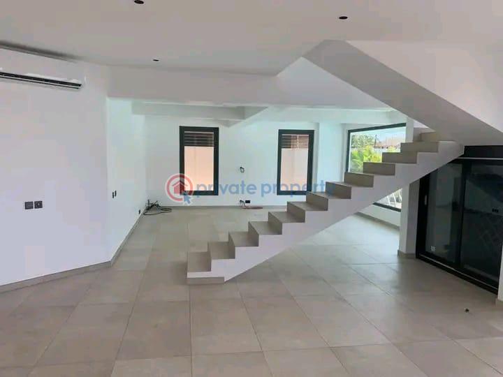5 bedroom Townhouse For Sale Adjiringanor East Legon Accra - 3