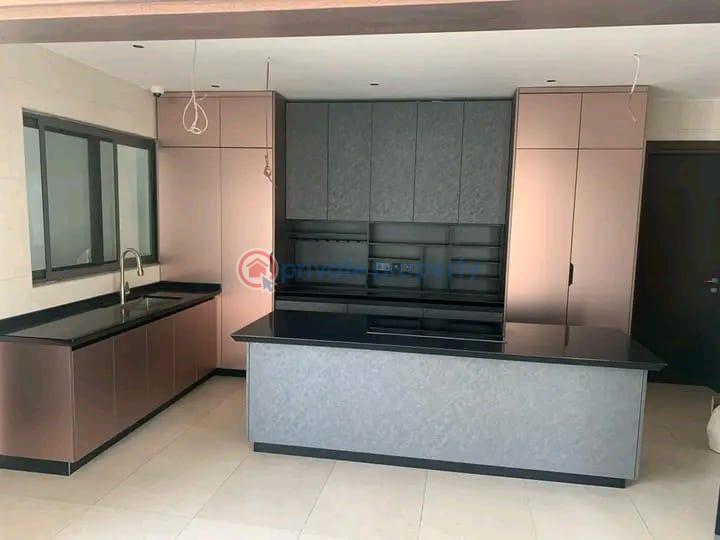 5 bedroom Townhouse For Sale Adjiringanor East Legon Accra - 4