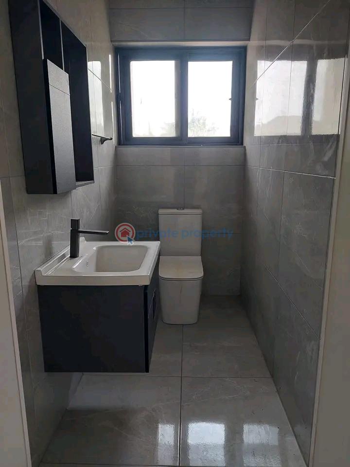 5 bedroom Townhouse For Sale Tse Addo Accra - 3