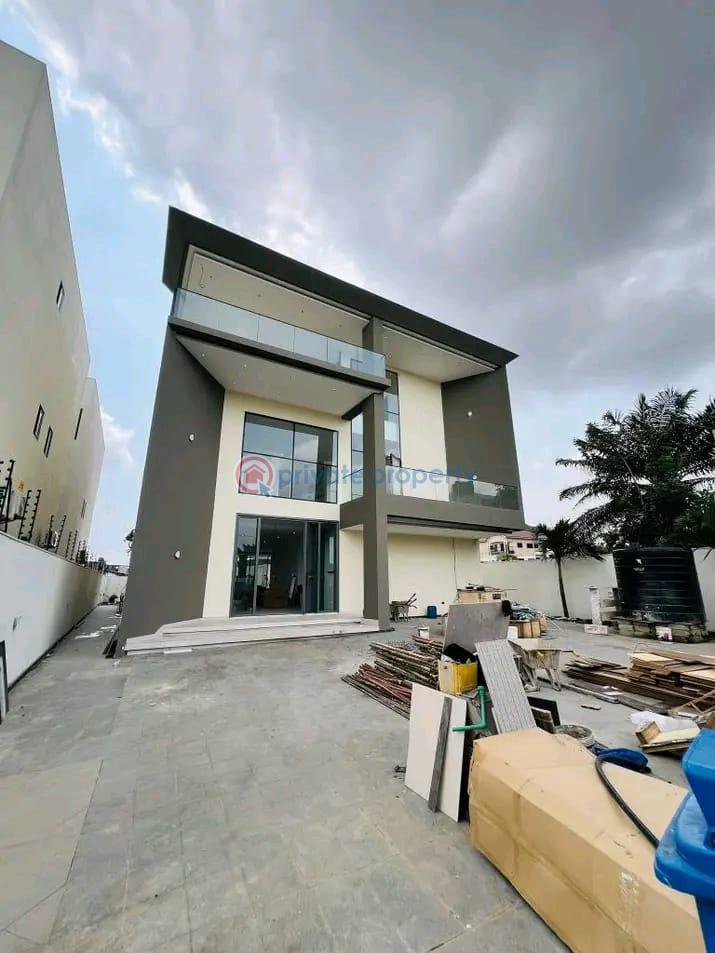 6 bedroom Townhouse For Sale East Legon Accra - 2