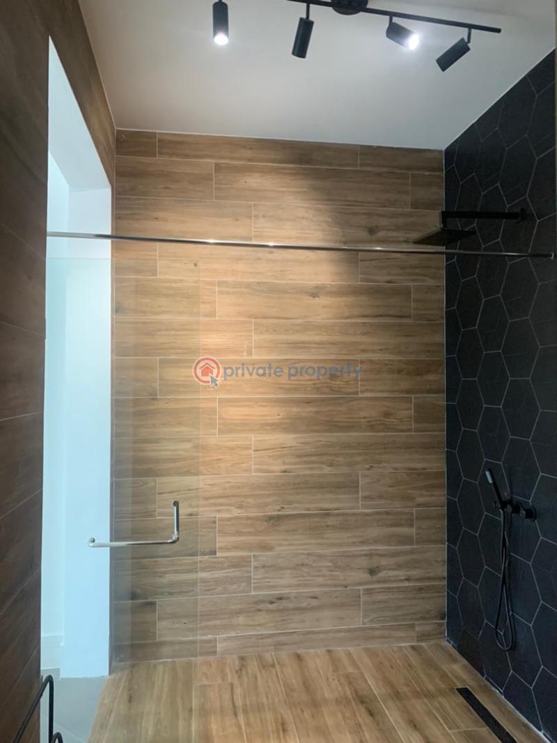 8 bedroom House For Sale Labone La Dade Kotopon Municipal Accra - 22