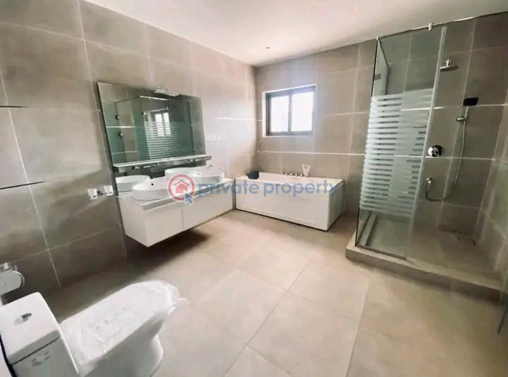6 bedroom Townhouse For Sale Adjiringanor East Legon Accra - 2