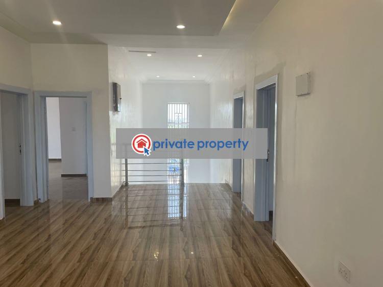 7 bedroom House For Sale &nbsp;community 26 Tema Accra - 10