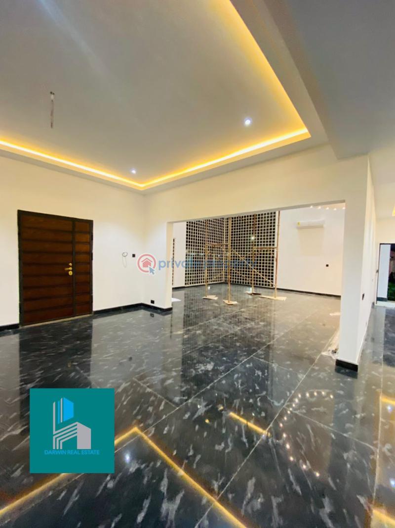 10 bedroom House For Sale Adjiriganor Accra East Legon  - 17