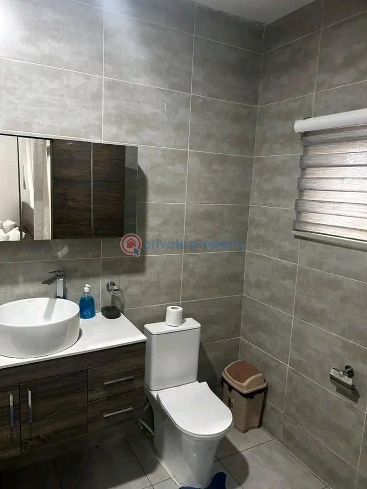 2 bedroom Apartment Short let North Labone Accra - 6