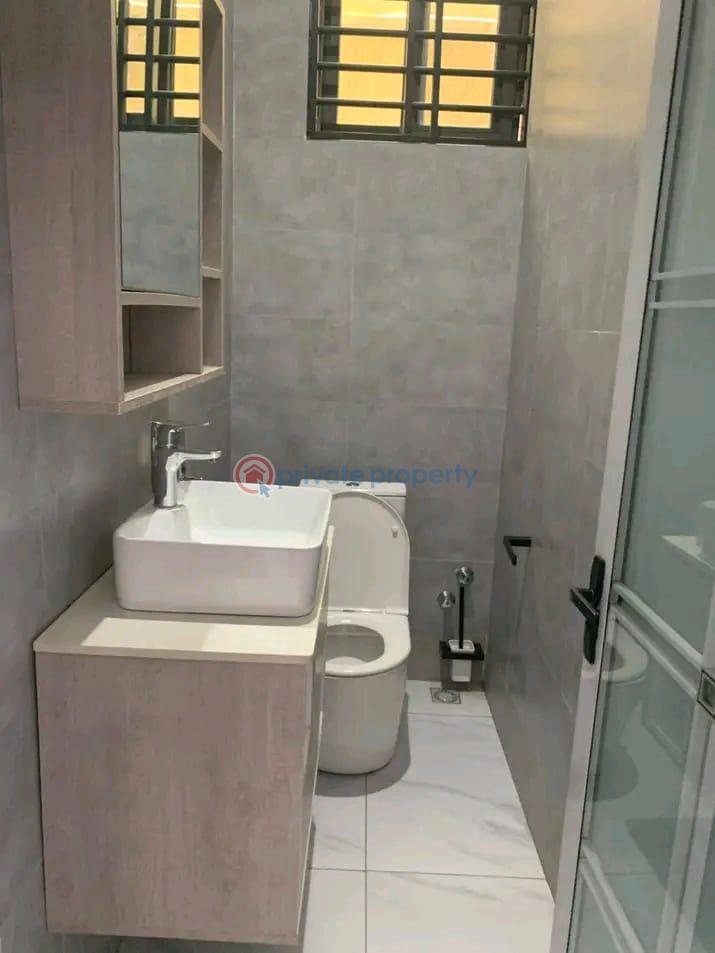 2 bedroom Apartment Short let East Airport Airport Residential Area Accra - 3