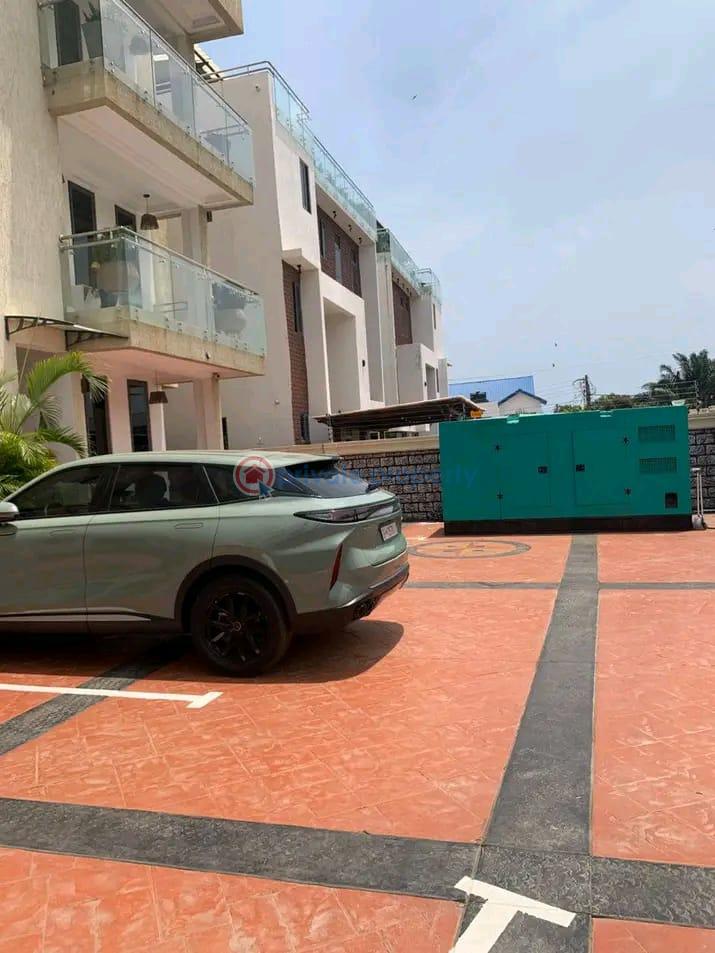 2 bedroom Apartment Short let East Airport Airport Residential Area Accra - 0