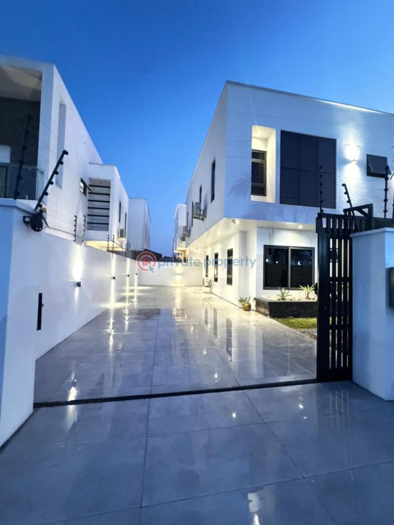 3 bedroom Townhouse For Sale Dzorwulu Accra - 1